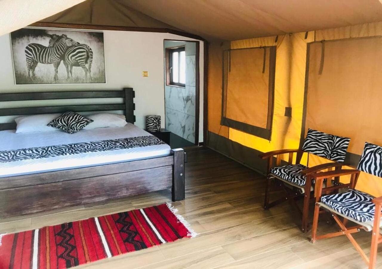 Oldonyo Orok Lodge Kajiado المظهر الخارجي الصورة